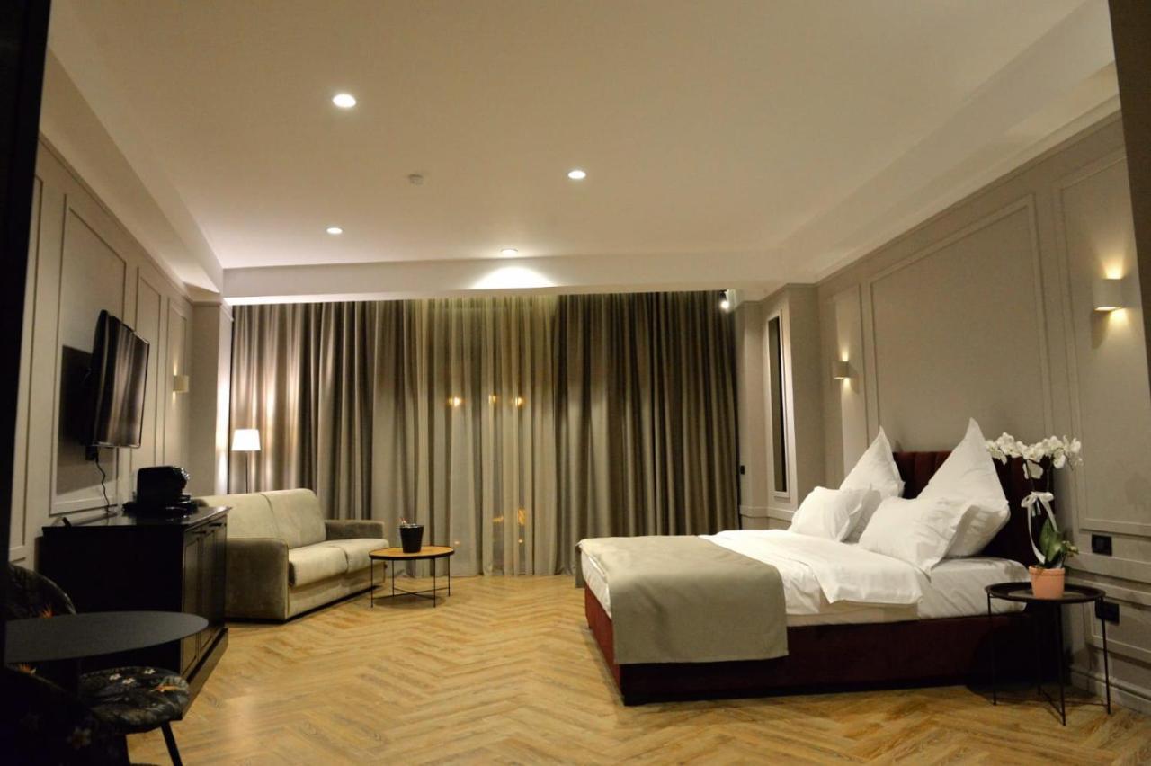 Alnis Boutique Villa Constanţa Buitenkant foto
